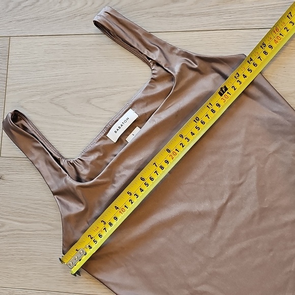 Babaton Satinette Squareneck Bodysuit, Small - Picture 13 of 15